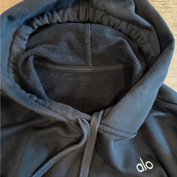 Alo Yoga Accolade Hoodie - Picture 3 of 4